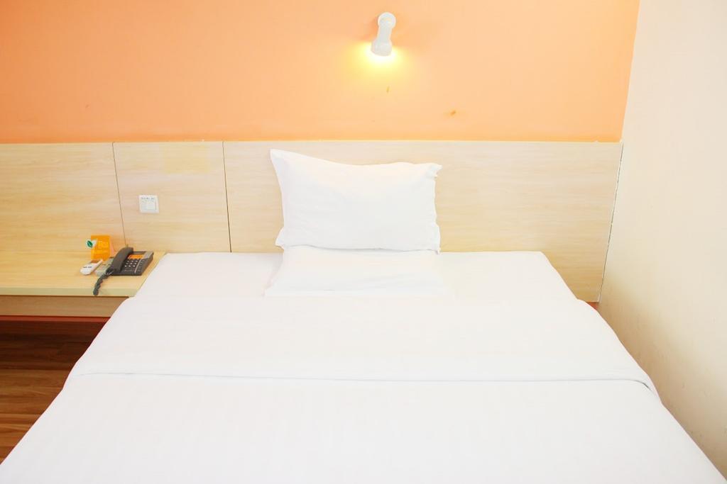 7Days Inn Guangzhou Xinshi ภายนอก รูปภาพ